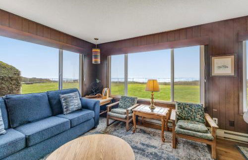 Water's Edge Oceanside Home - Foto 8