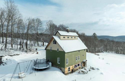 Vermont Retreat 3BR with Mountain Views and Trails - Foto 4