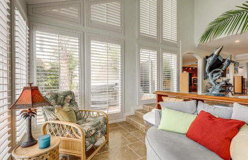 Chic Coastal Home with Outdoor Oasis in Oxnard! - Foto 7