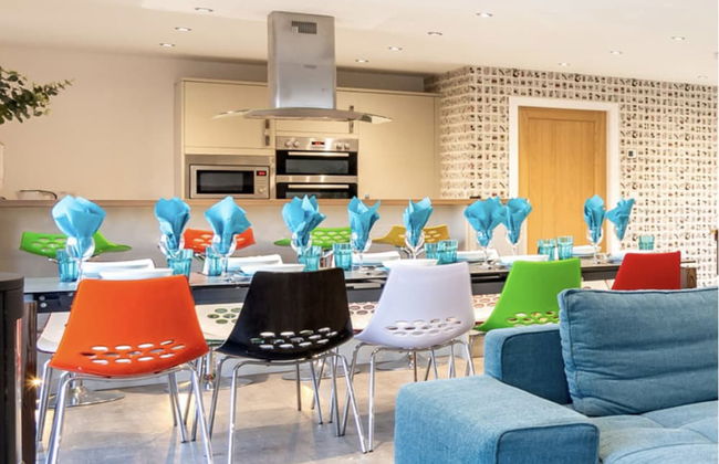 Lincoln 4-beds, Sleeps 13, Hot Tub & Pet Friendly - Foto 14