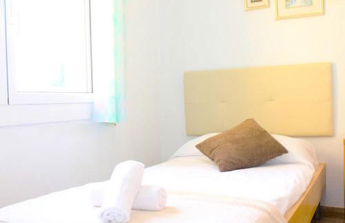 House with Pool and Sea Views - Photo 17