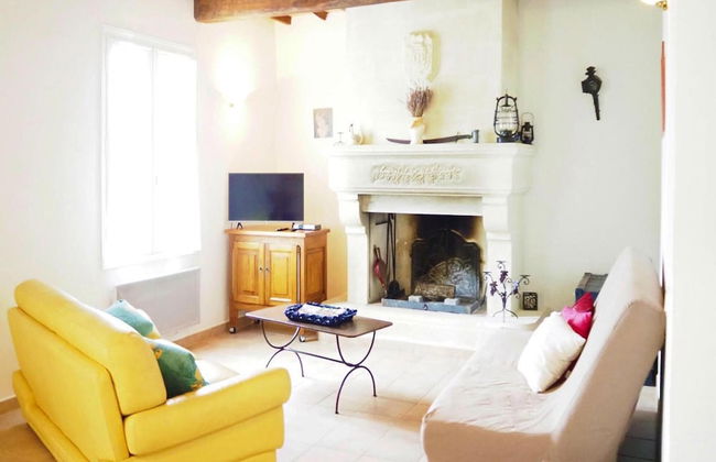 Menerbes Home With Private Pool - Photo 6