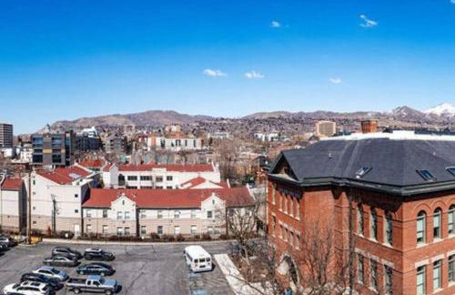 Penthouse Apt - PoolGymHotTubPkg - View! - Foto 8