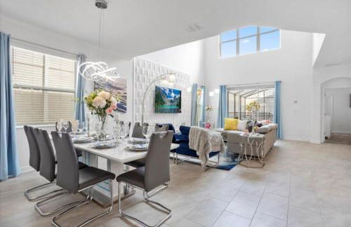 Bright Pool Villa Gated Resort Disney Shuttle Nearby - Foto 2