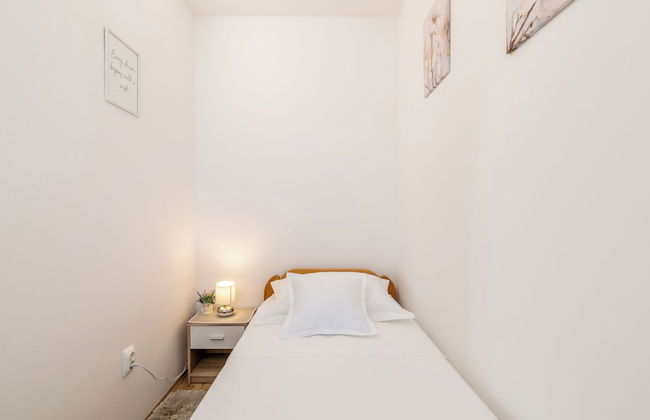 Apartment Cvita - Photo 10