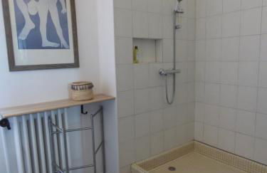 AU PLAISIR D ETAPE- ACCUEIL PELERINS uniquement - Photo 8