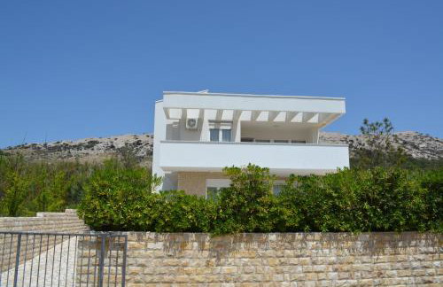 Villa Antea - modern house with pool - Foto 2