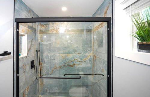 LakeAccess 4 Bed 3 Full Bath HOT TUB - Foto 12