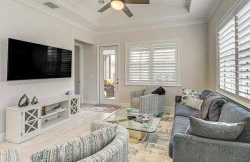 3 Mi to Naples Beach! Couples Resort Getaway - Photo 6