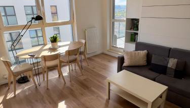 Navy Blue Apartment - Photo 3