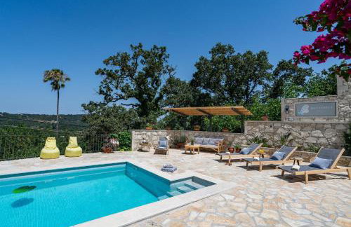 Butterfly, a historical villa with pool & hot tub! - Foto 45