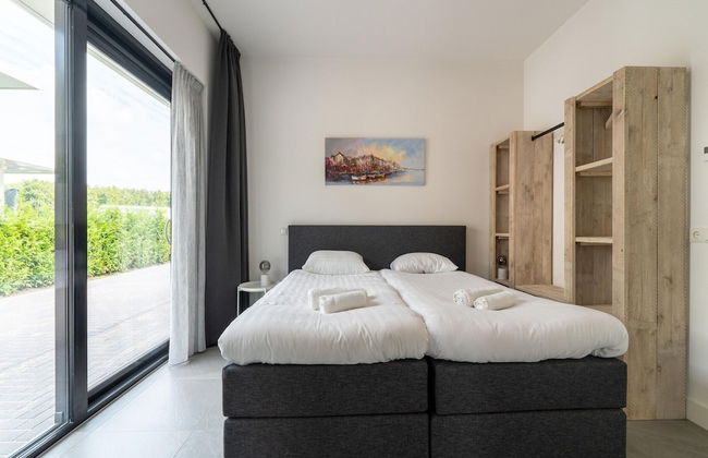 16p Spacious Villa on the Water in Zeewolde - Foto 6