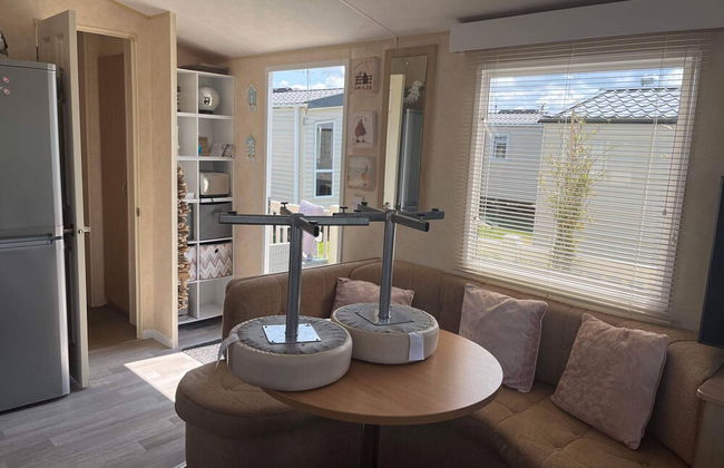 Pets Stay Free 2 Bedroom Caravan at Heacham Beach - Foto 15