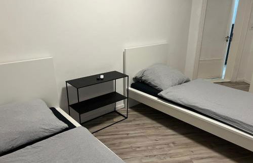 Monteur & Ferienwohnung mit Balkon, 3 Schlafzimmer & Platz für 6 Personen - Photo 8