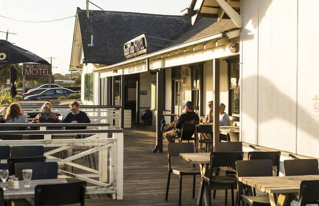 Killy Views Stunning Waterfront Pet Friendly Fireplace Free EV Charger 7 kW - Foto 30