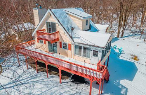 PoconoChalet-Hot Tub-Grill-Firepit-Games - Foto 1