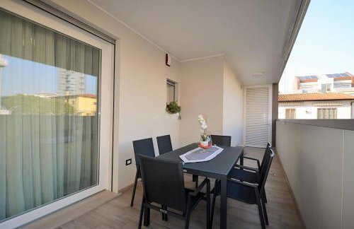 GIGI HOUSE appartamento PIAZZA MAZZINI 150m dal mare CON PISCINA e SPIAGGIA - Foto 9