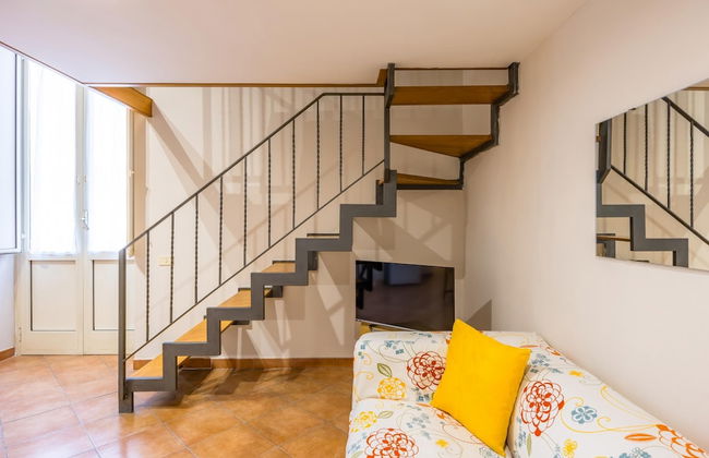 Vomero Duplex Apartment by Wonderful Italy - Photo 5