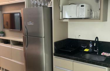 Lindo Studio Matinhos Prédio na beira mar. - Foto 18