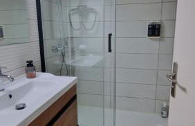 Entrez en lice, Face à la Cité vue sublime - Photo 22