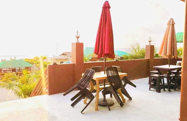 Natasha-Rey Beach Resort - Photo 37