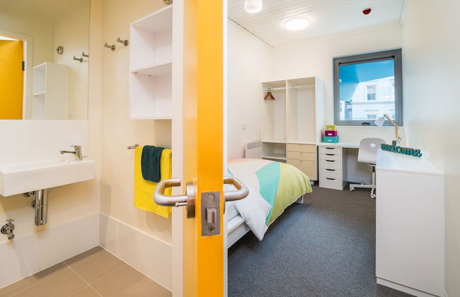 Student Village Melbourne - Photo 7