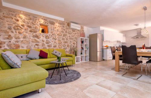 Kuće Hvar - Photo 50