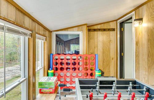 Hike, Fish and Ski Black Bear Cabin in Albany - Foto 12