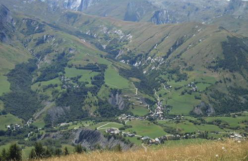 appartement gentiane 4personnes dans gite "la maison d'augustin" classé 3 étoiles,la tour,73530 st jean d'arves - Foto 43