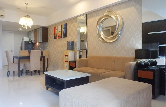 Vibrant And Luxurious 2Br Apartment At Trillium Residence Surabaya - Foto 9
