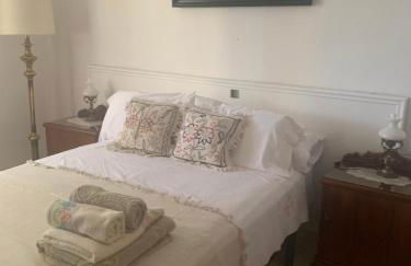 habitaciones con piscina privada en casa de campo, Granada - Photo 9