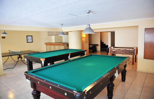 MR Mar Suites - Photo 47