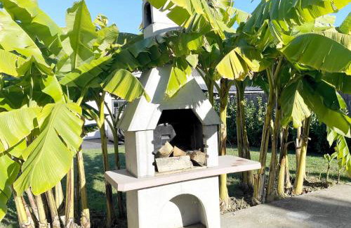 Petite Mansion - Photo 12