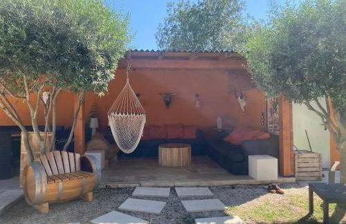 Villa Soleil Piscine Jacuzzi Pétanque Espace bbq billard et salons extérieurs - Foto 61