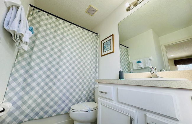 7/6.5 Beautiful Vacation Home With Private Pool, and Much More!! - Foto 25