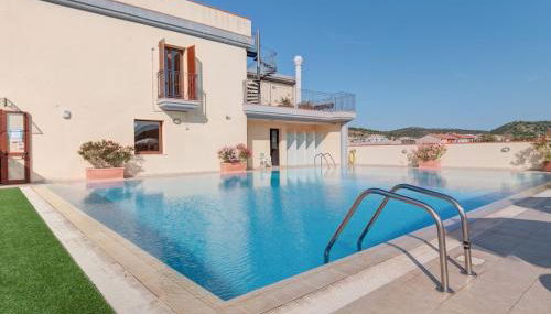 ISA-Residence with swimming-pool in Villasimius, apartments with air conditioning and private outdoor space - Foto 2