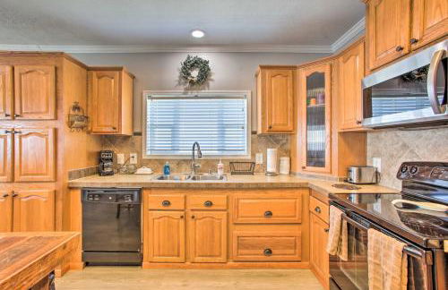 Waterfront New Orleans Home with Private Dock and Pier - Foto 12