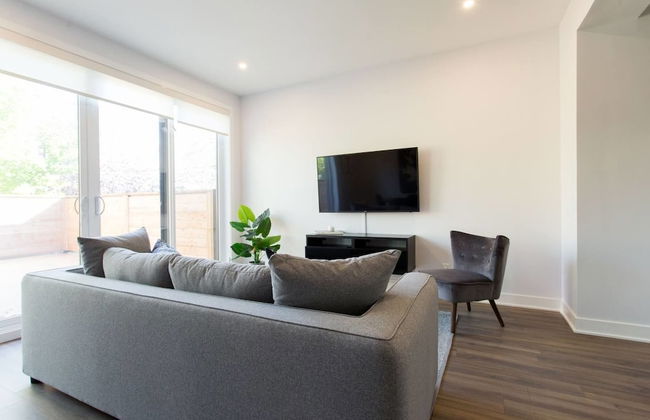 Brand New 3 Bedroom With Rooftop Patio - Foto 48