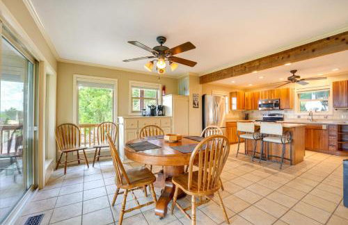 Eagle Rock Gem on Table Rock Lake with Decks and Grill - Photo 3