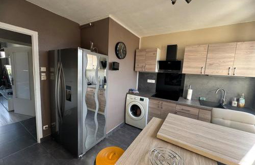 Panoramic top floor - Mountain view - 6 people 2 chambres - Foto 15