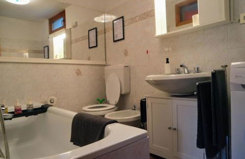 Casa Joly, la casetta tra i tre laghi - Foto 10