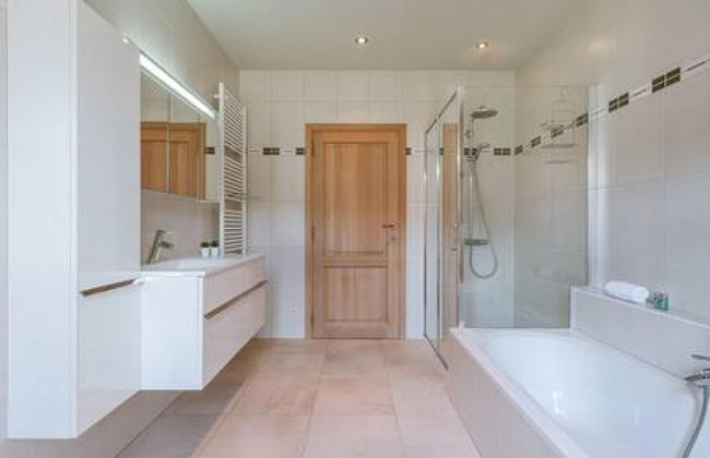 Quiet and Authentic Vacation Property With Pond - Foto 34