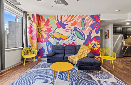 Beautiful Apt in Downtown W/ Pool | Parking - Foto 21