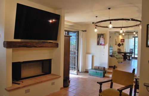 Il Frantoio, Loft rurale, con bbq e giardino in Pontifogno - Foto 19