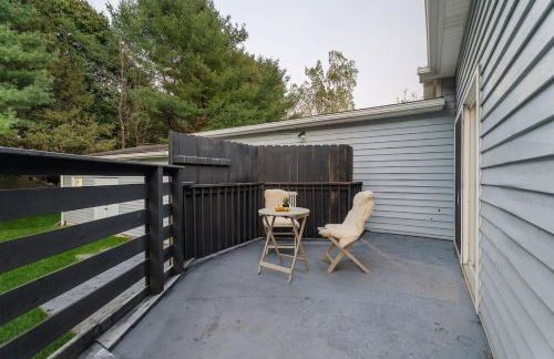 Dual Home Retreat! Walk Between Both! Sleeps 28 - Foto 3