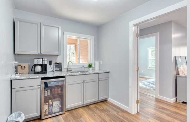 4BR Lodge on Wolf Creek – Fishing, Hiking, New River Fun & Hokie Weekends - Foto 46