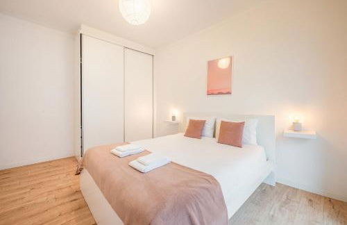 GuestReady - Modern Comfort in Almada - Foto 17