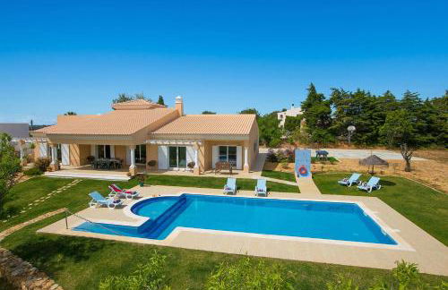 Villa Viana by Villa Plus - Photo 1