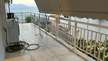 Ένα διαμάντι στην Ακράτα - Foto 3