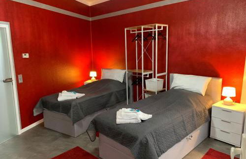 Exklusive Stadtwohnung am Elbradweg: Best-Preis-FEWO Rathausblick 1 für max. 3 Pers. inkl. WLAN, Prime Video & Self Check-In - Foto 1